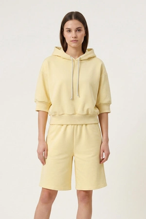 Vivisence 9210kmpl Komplet szorty + bluza, bananowy