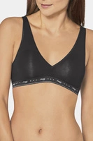 0004-black