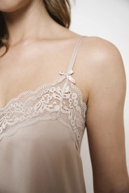 Italian Fashion Dotyk ws.r. kr.sp. Nocna piżama, beż