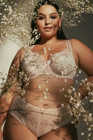 Ava 2163 Serenity Biustonosz półusztywniany, powdery