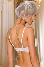 Axami V-6901 Dama de honor Biustonosz push-up, biały