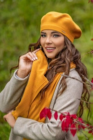 Vivisence 7005Kmpl Komplet beret+szalik, miodowy